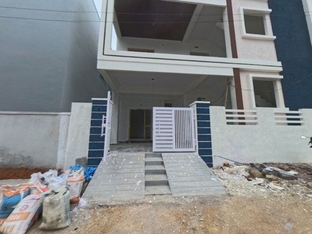 Peaceful 4 BHK G+1 Independent House for Sale in Ameenpur Hyderabad — photo 1 of 1