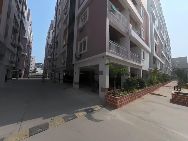 2 BHK Flat for Sale in Pragathi Nagar, Hyderabad — photo 1 of 1