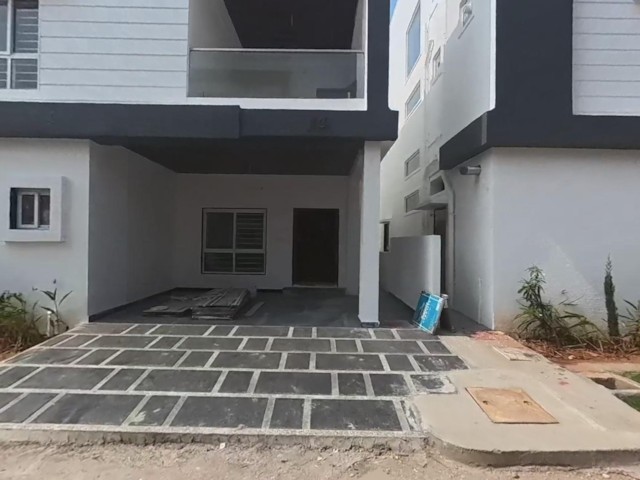 3 BHK Duplex House for Sale in Kompally, Hyderabad — photo 1 of 1