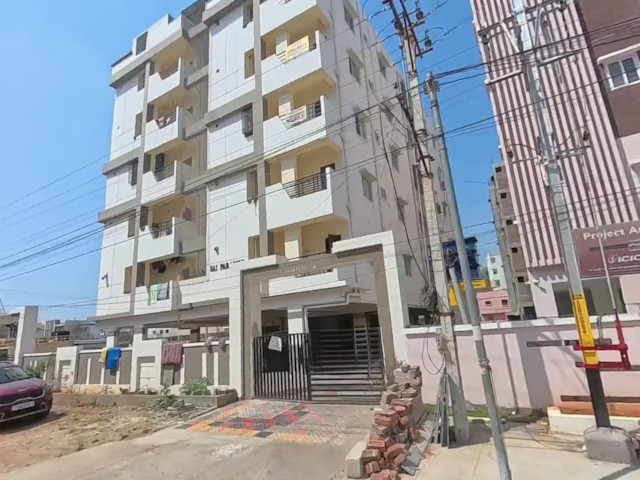 2 BHK Flat for Sale in Sainikpuri, Secunderabad — photo 1 of 1