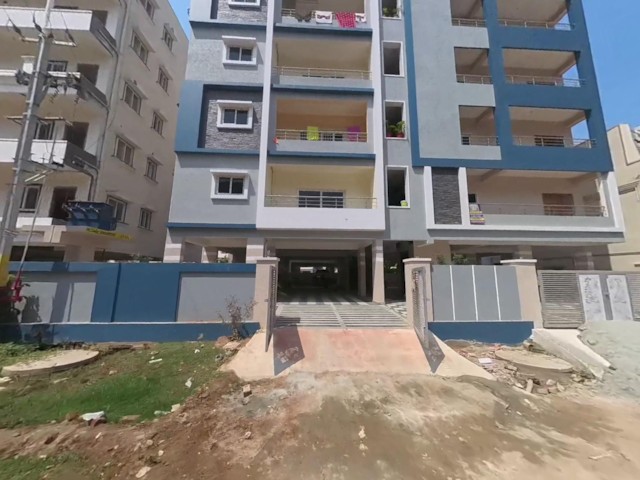 3 BHK Flat for Sale in Sainikpuri, Secunderabad — photo 1 of 1