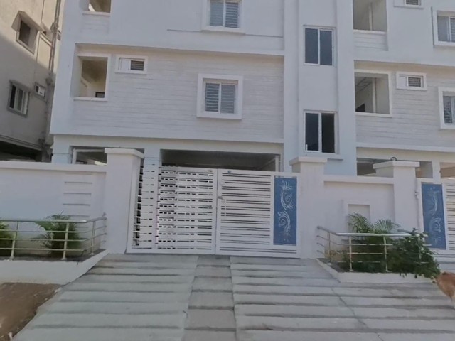 3 BHK Flat for Sale in Hayathnagar, Hyderabad — photo 1 of 1