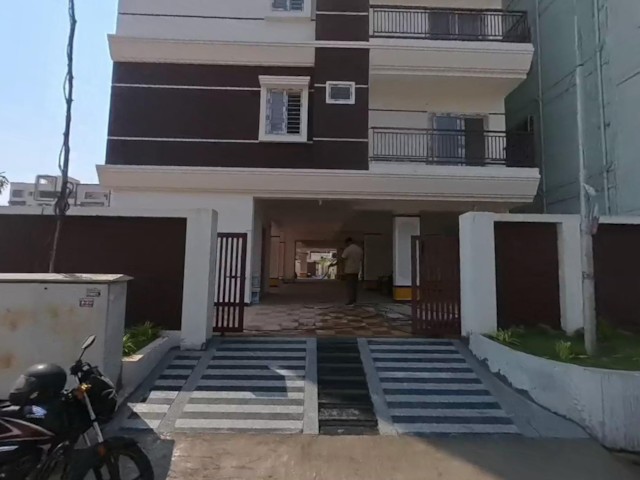 3 BHK Flat for Sale in Gajularamaram, Hyderabad — photo 1 of 1