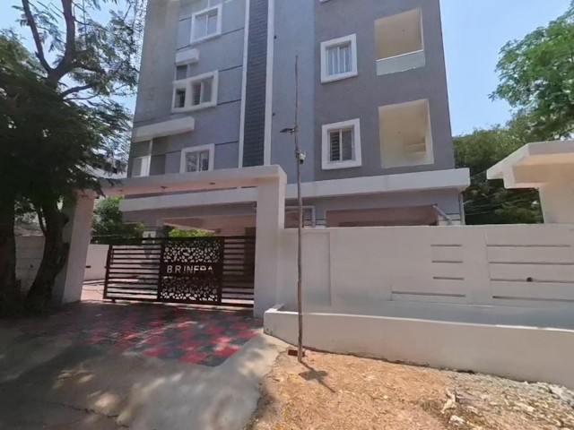 2 BHK Flat for Sale in Tellapur Hyderabad — photo 1 of 1