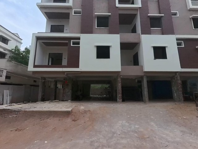3 BHK Flat for Sale in L. B. Nagar, Hyderabad — photo 1 of 1