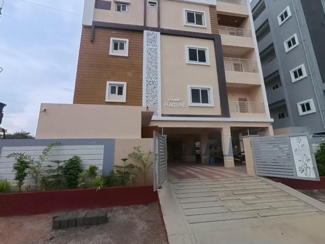2 BHK Flat for Sale in Kompally, Hyderabad — photo 1 of 1