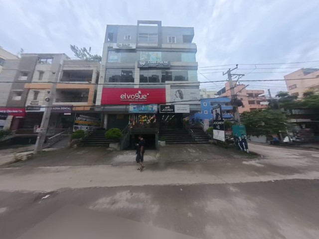 1 BHK Commercial Space For Rent In Kukatpally Hyderabad — photo 1 of 1